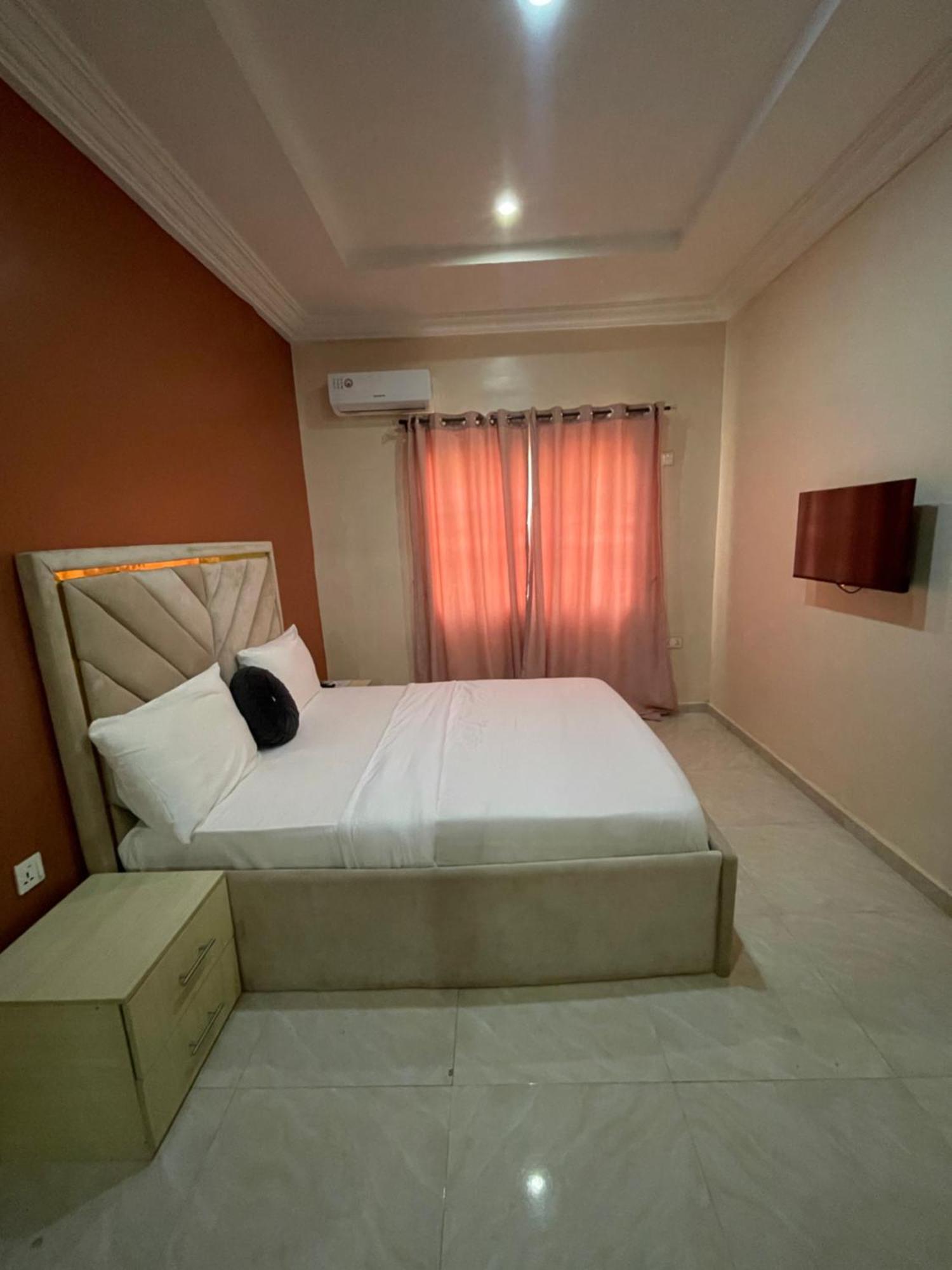 Nexus Xpress Hotel Abuja Exterior photo