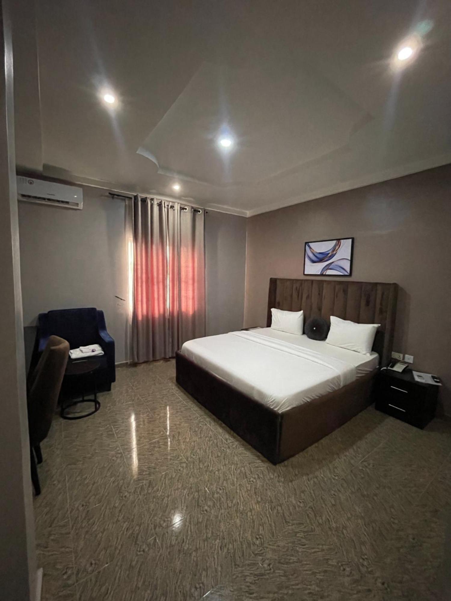 Nexus Xpress Hotel Abuja Exterior photo