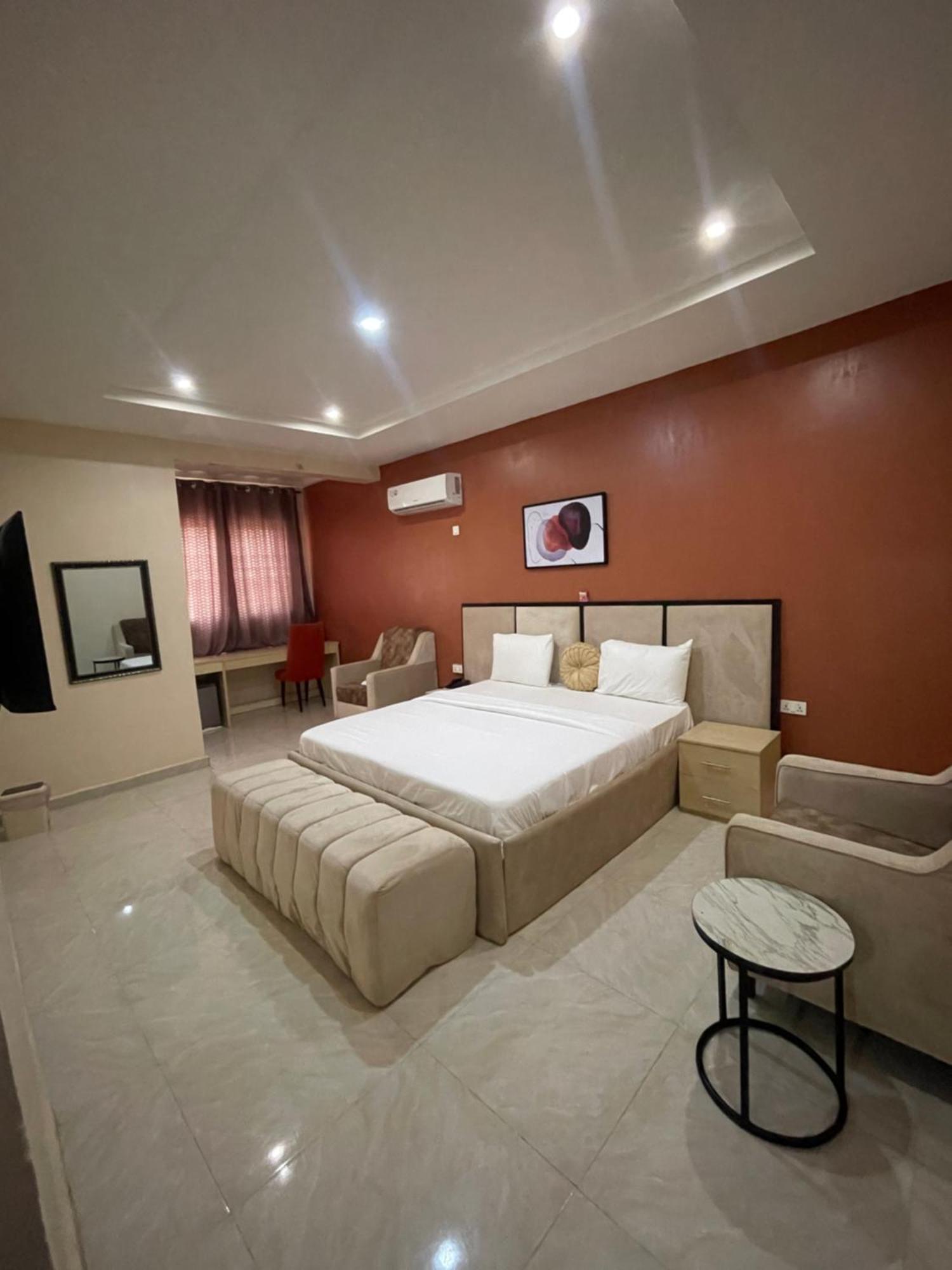 Nexus Xpress Hotel Abuja Exterior photo