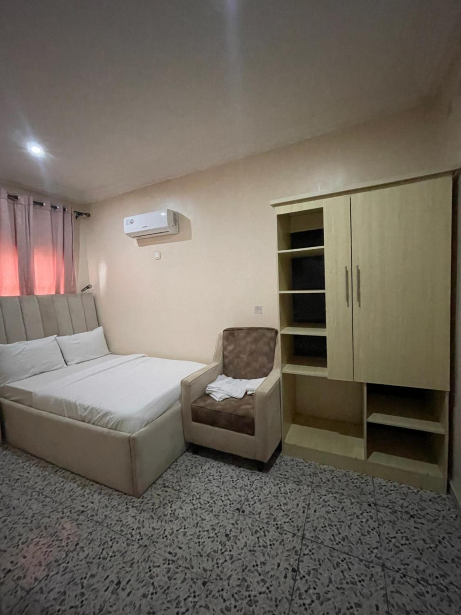 Nexus Xpress Hotel Abuja Exterior photo