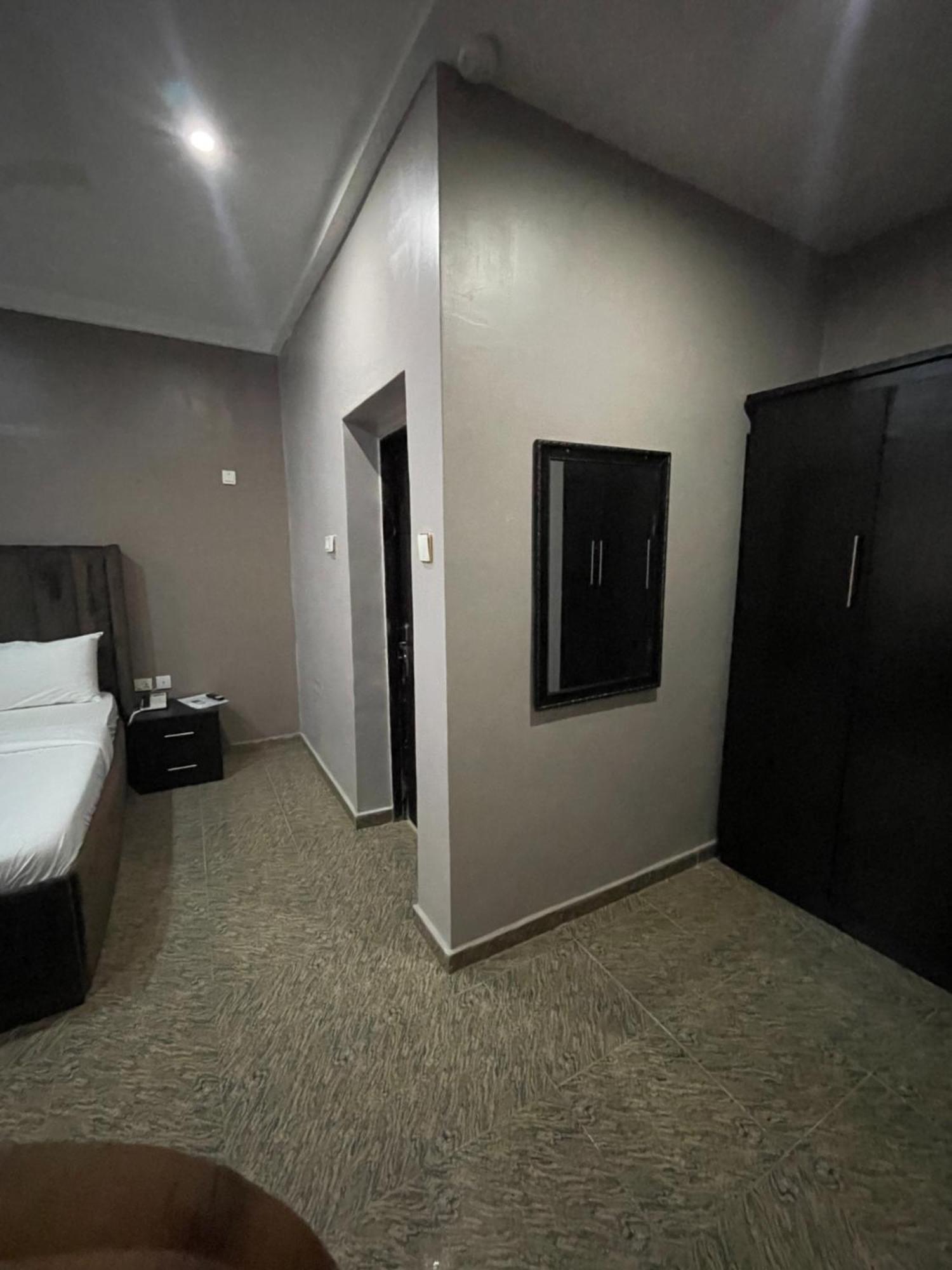 Nexus Xpress Hotel Abuja Exterior photo