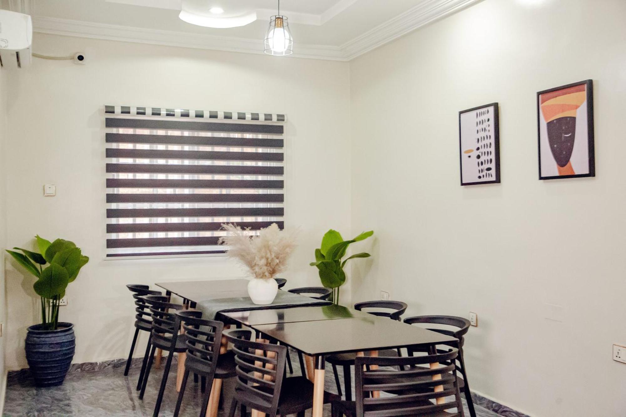 Nexus Xpress Hotel Abuja Exterior photo